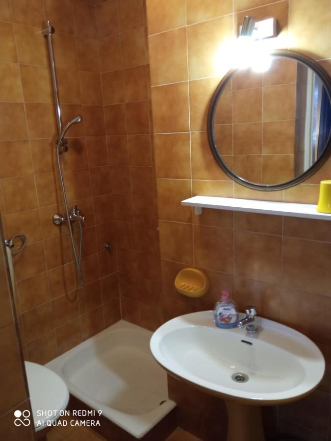 Apartman Covic Makarska Esterno foto