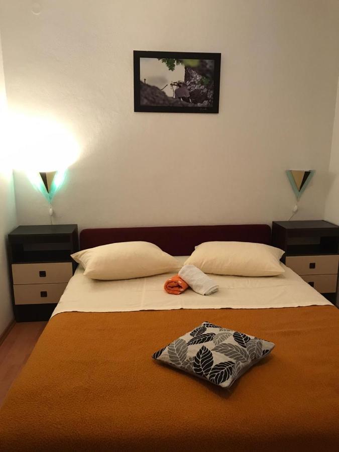 Apartman Covic Makarska Esterno foto